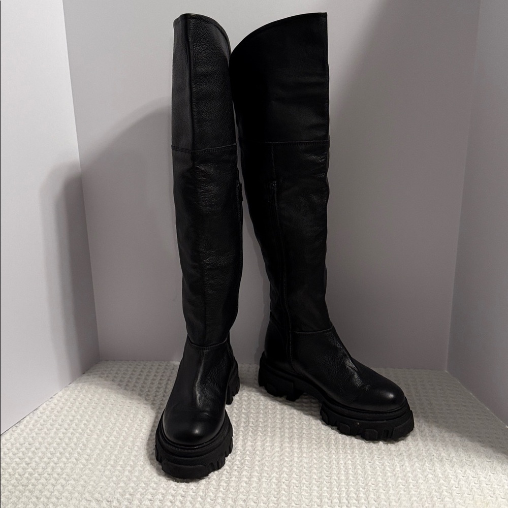 Lavorazione Artigiana Over-the-knee black leather handmade lug boots SZ 38/8